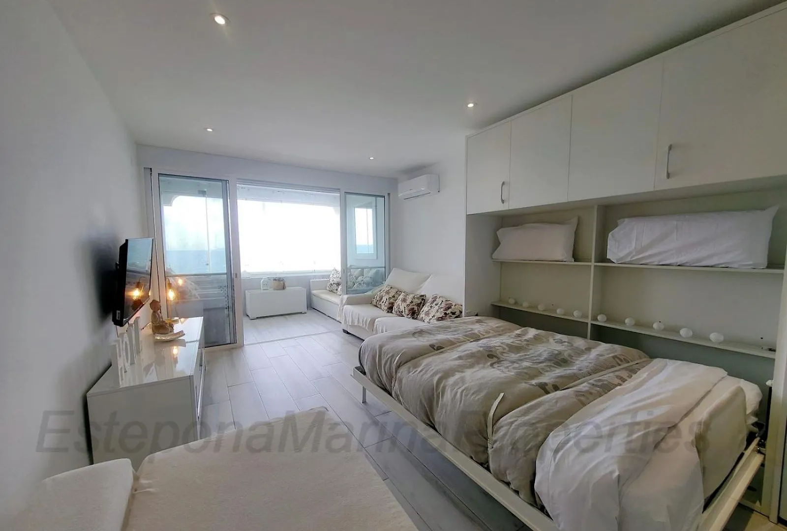 Emp 18, Delightful Modern Studio Apt Estepona 0*,  Spain